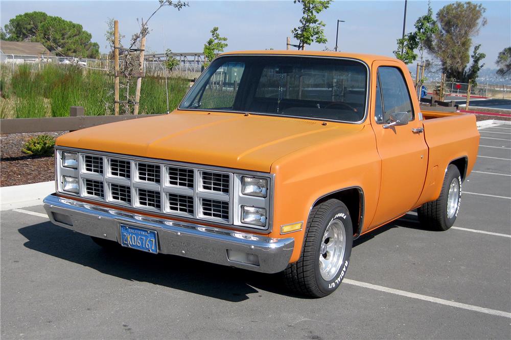 1982 GMC SIERRA CUSTOM PICKUP