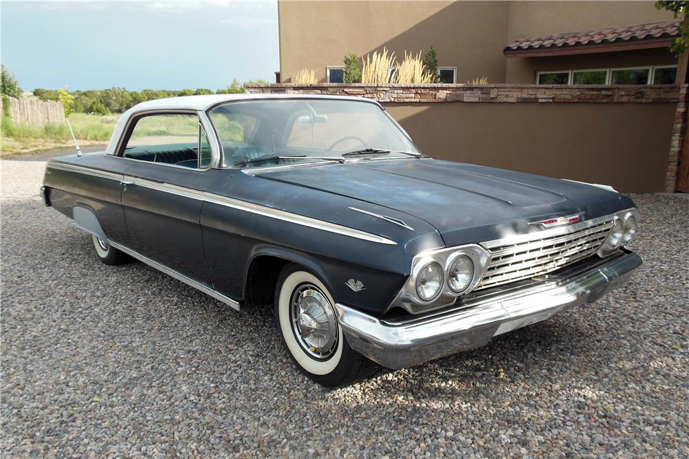 1962 CHEVROLET IMPALA 