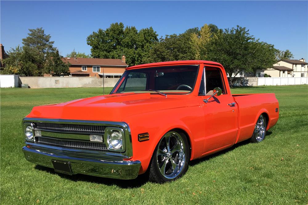 1972 CHEVROLET C-10 CUSTOM PICKUP