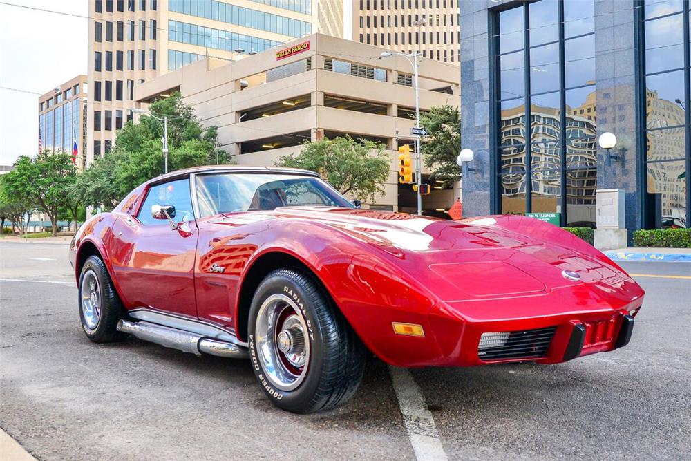 1976 CHEVROLET CORVETTE