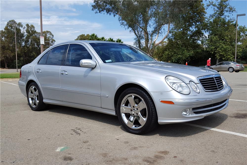 2004 MERCEDES-BENZ E500 SEDAN