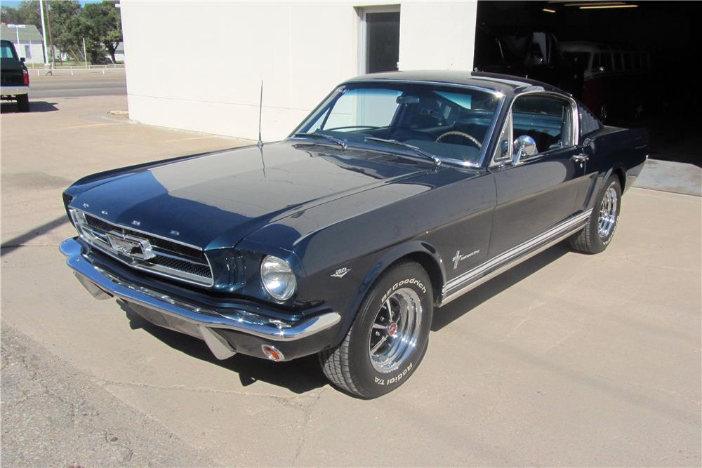 1965 FORD MUSTANG FASTBACK