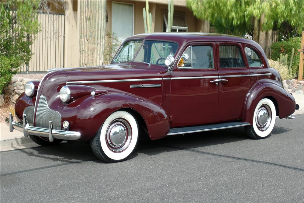 1939 BUICK SERIES 40 4-DOOR SEDAN