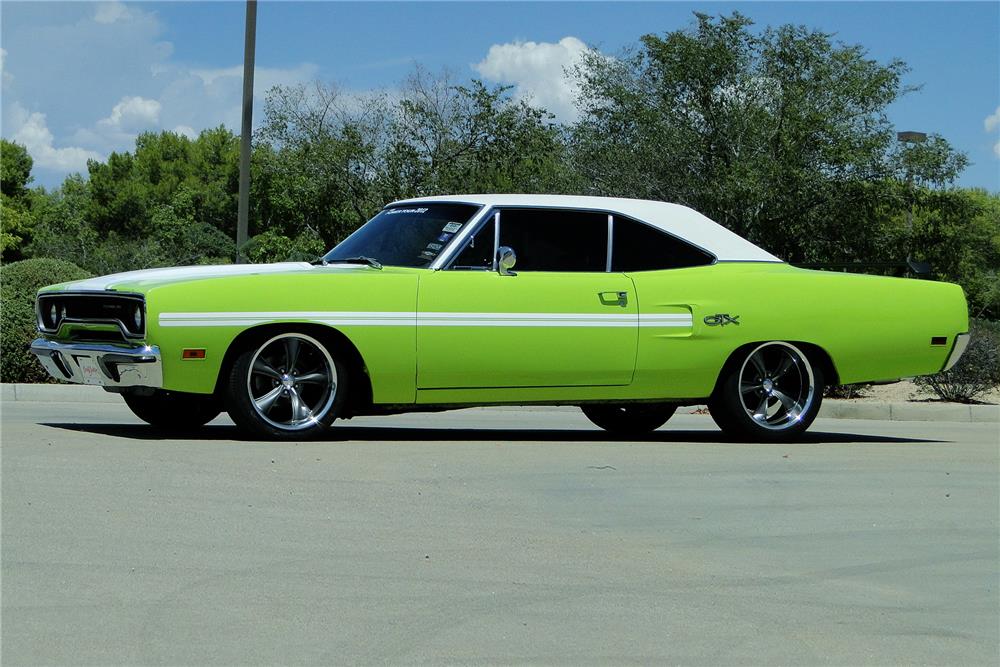 1970 PLYMOUTH GTX CUSTOM HARDTOP