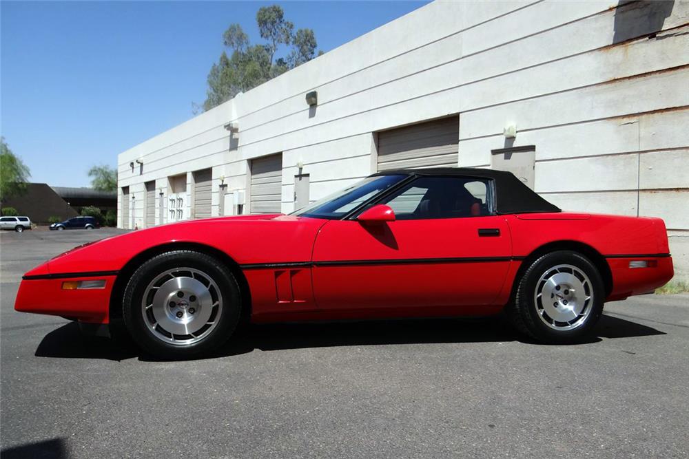 1986 CHEVROLET CORVETTE INDY PACE CAR CONVERTIBLE