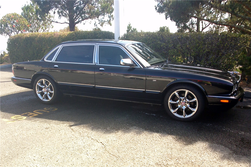 1999 JAGUAR XJ8 VANDEN PLAS