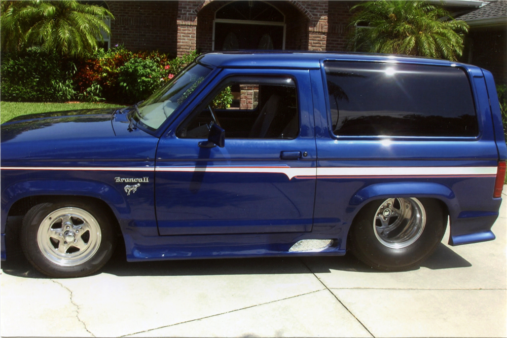 1985 FORD BRONCO II CUSTOM SUV