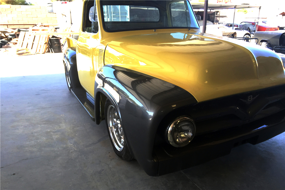 1955 FORD F-100 CUSTOM PICKUP