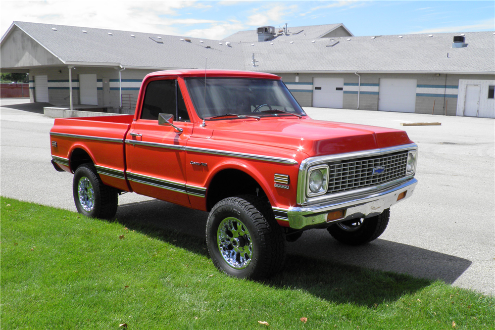 1972 CHEVROLET K-10 CUSTOM PICKUP