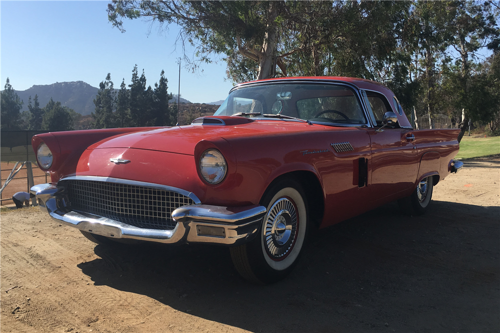 1957 FORD THUNDERBIRD CONVERTIBLE