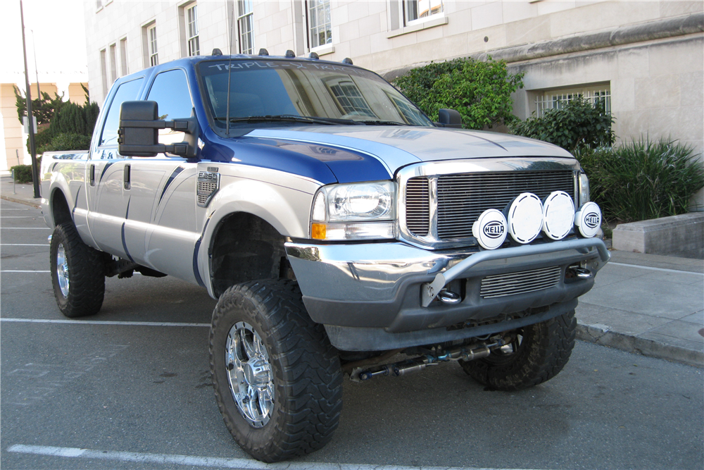 2003 FORD F-250 CUSTOM PICKUP