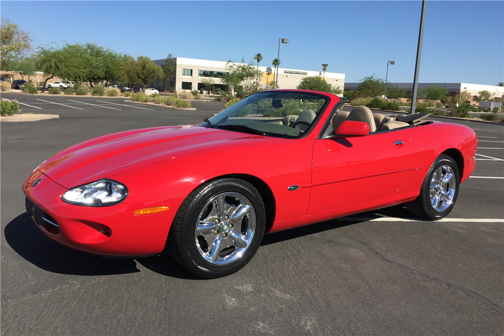 1999 JAGUAR XK8 CONVERTIBLE