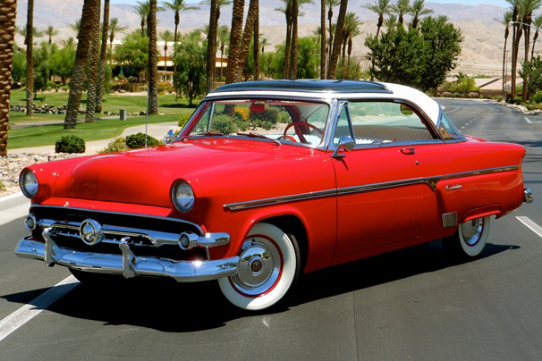 1954 FORD CRESTLINE SKYLINER 