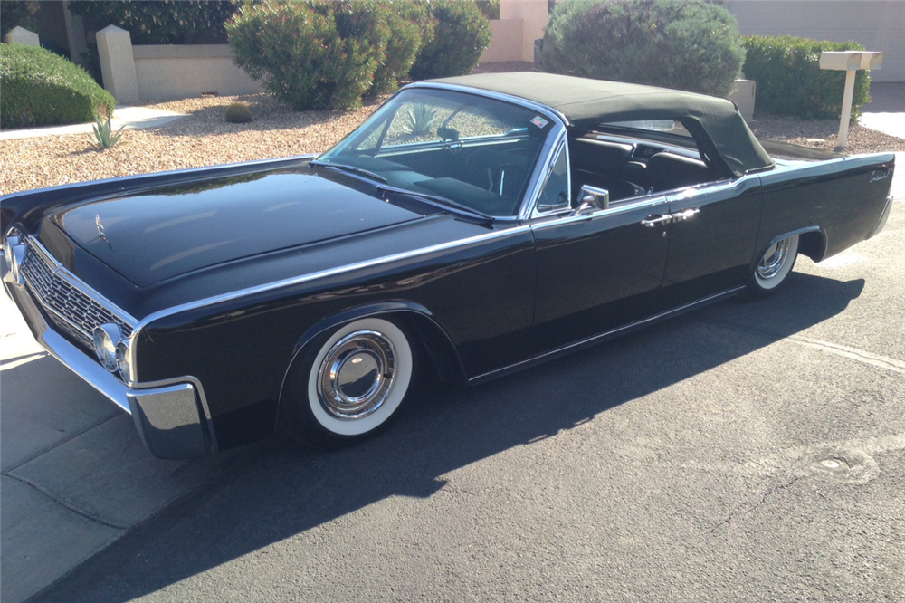 1962 LINCOLN CONTINENTAL CONVERTIBLE