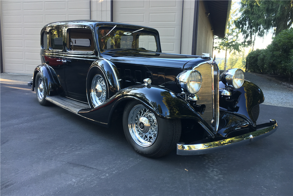 1933 BUICK SERIES 60 MODEL 67 CUSTOM SEDAN