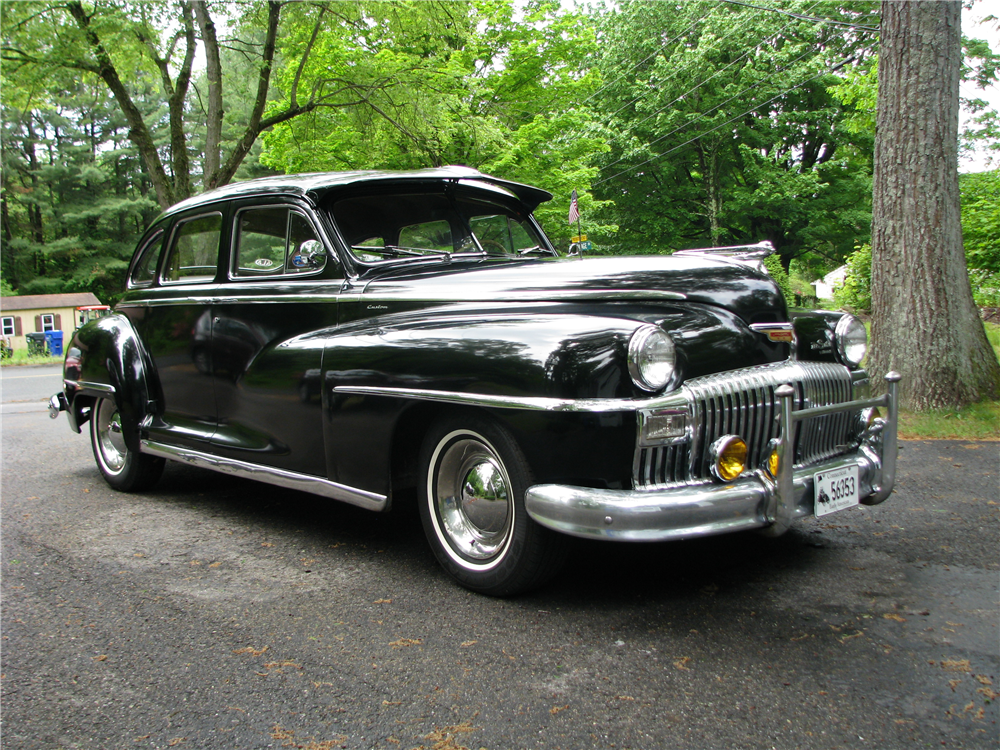 1949 DE SOTO CUSTOM 4-DOOR SEDAN