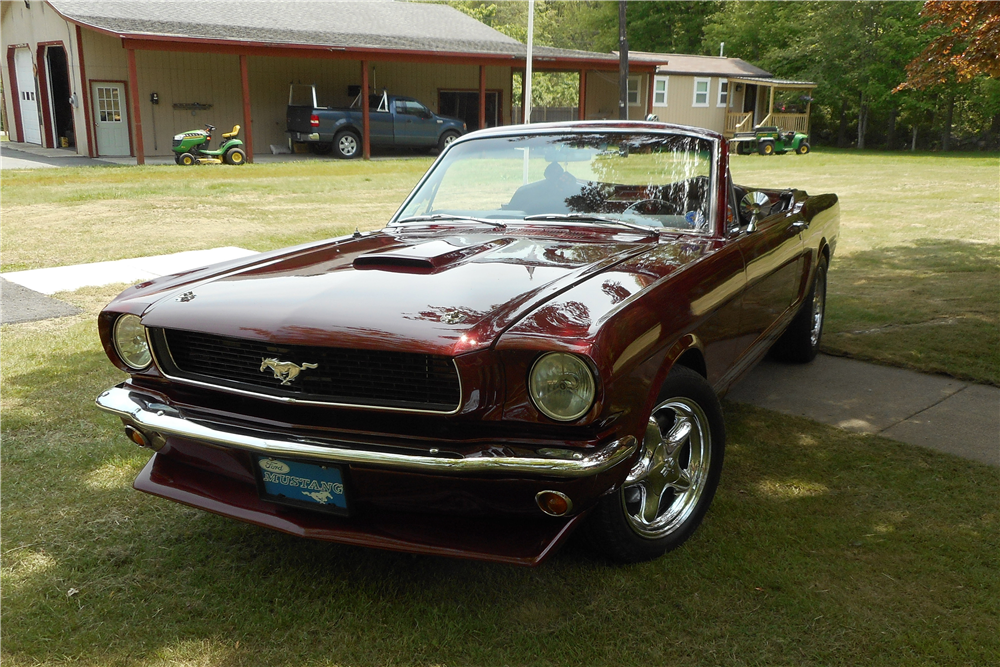 1965 FORD MUSTANG CUSTOM CONVERTIBLE