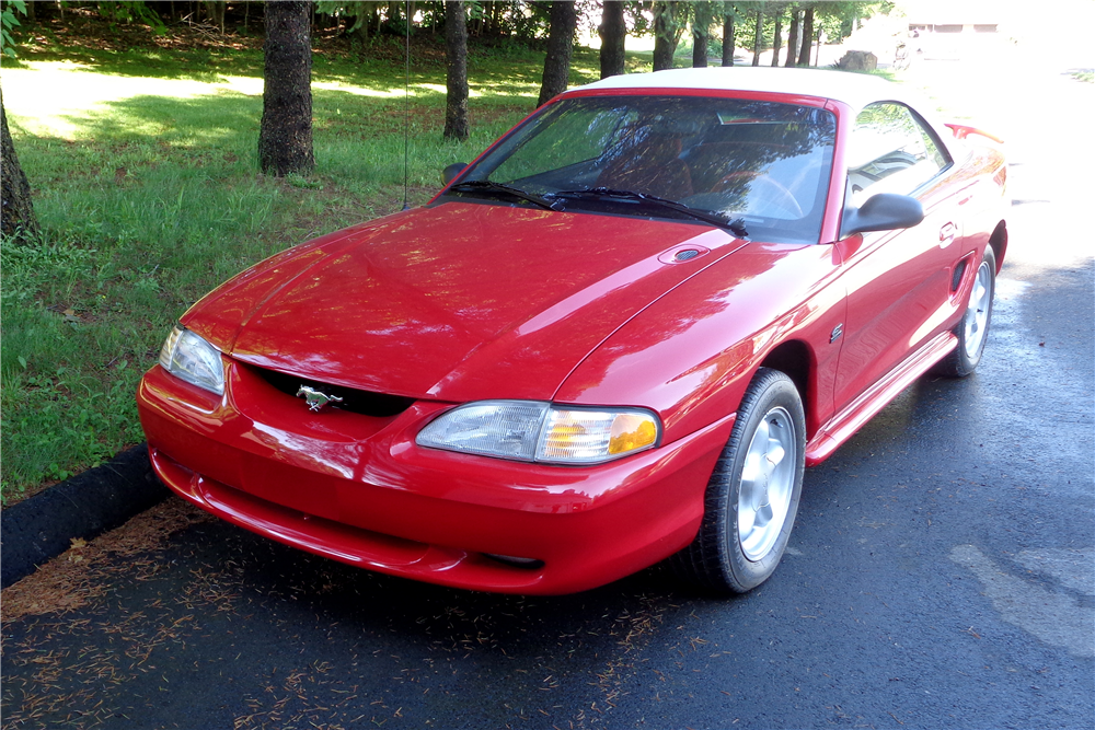 1994 FORD MUSTANG GT CONVERTIBLE