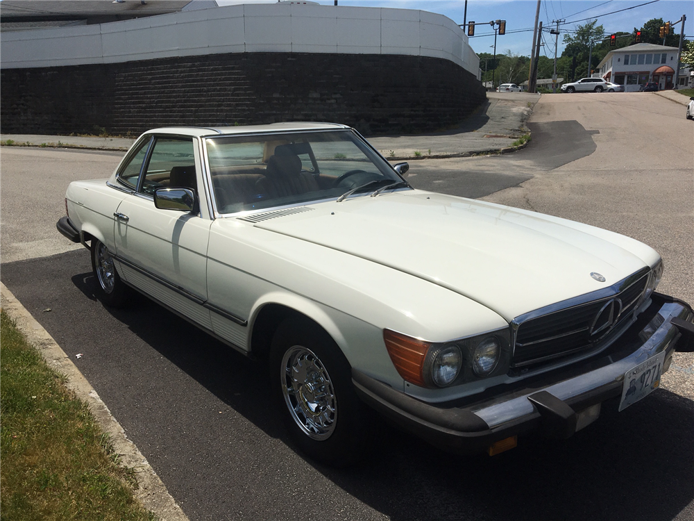 1982 MERCEDES-BENZ 380 SL CONVERTIBLE