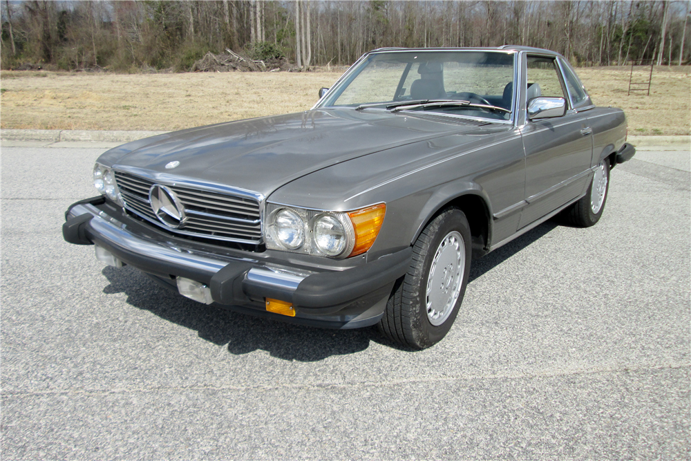 1987 MERCEDES-BENZ 560 SL CONVERTIBLE