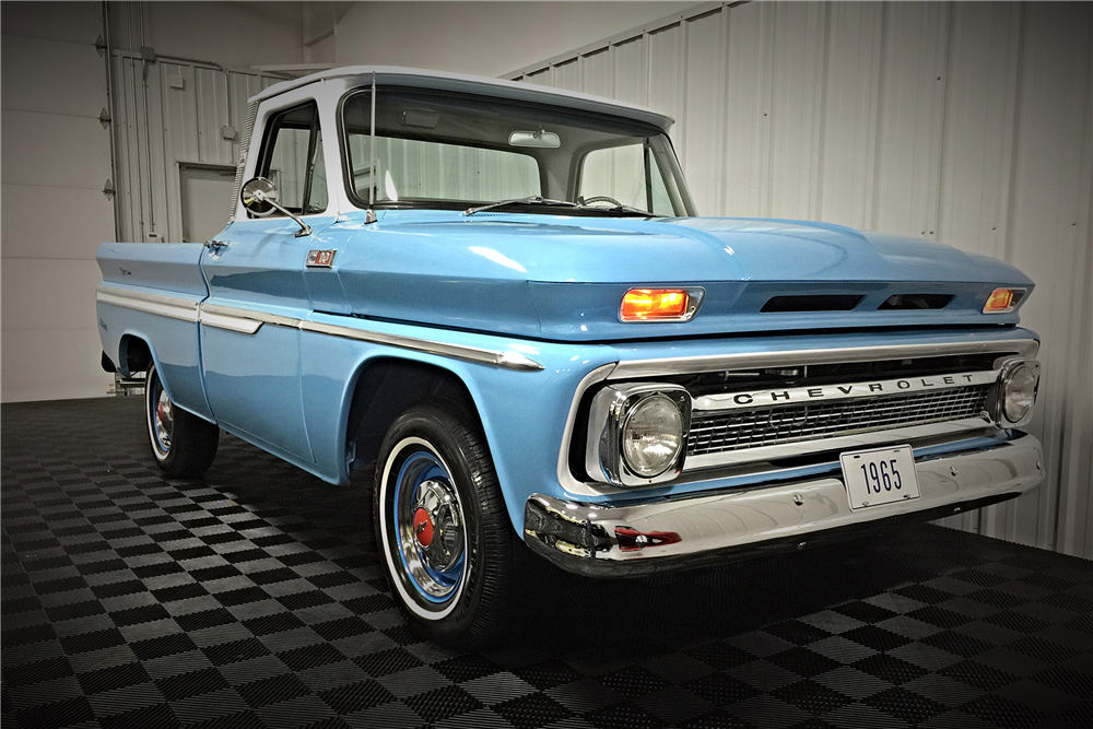 1965 CHEVROLET C-10 CUSTOM PICKUP