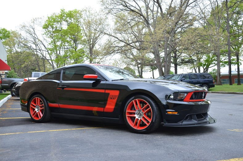 2012 FORD MUSTANG BOSS 302 LAGUNA SECA 