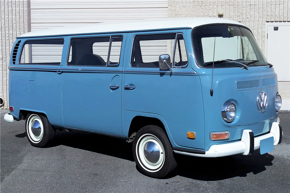 1970 VOLKSWAGEN BUS 