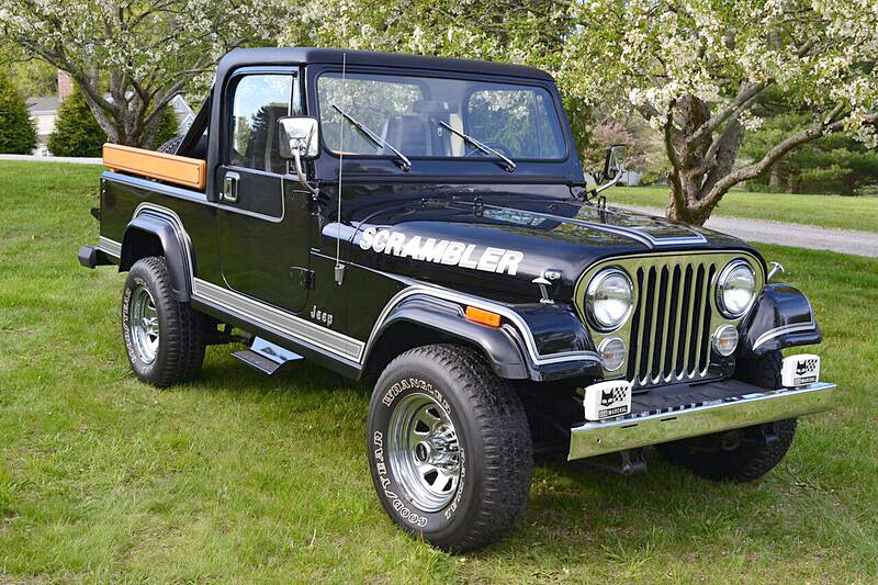 1984 AMERICAN MOTORS JEEP CJ-8 SCRAMBLER SUV