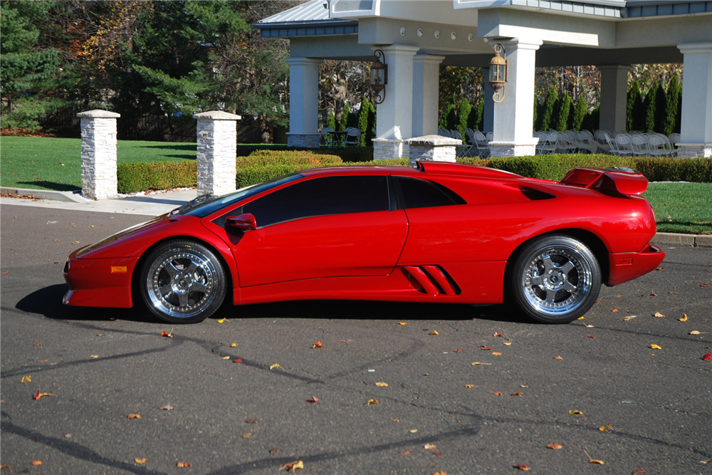 1998 LAMBORGHINI DIABLO SV