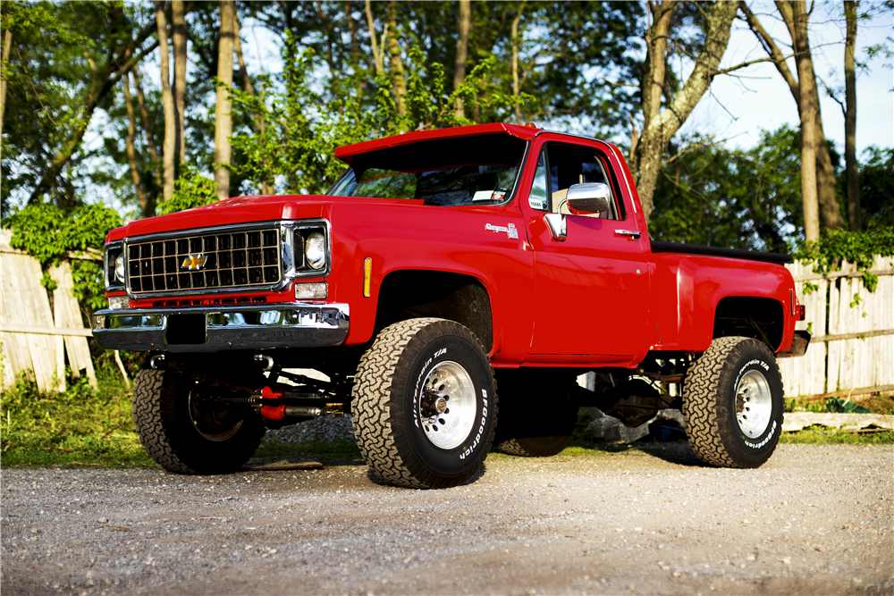 1976 CHEVROLET STEP-SIDE 4X4 CUSTOM TRUCK