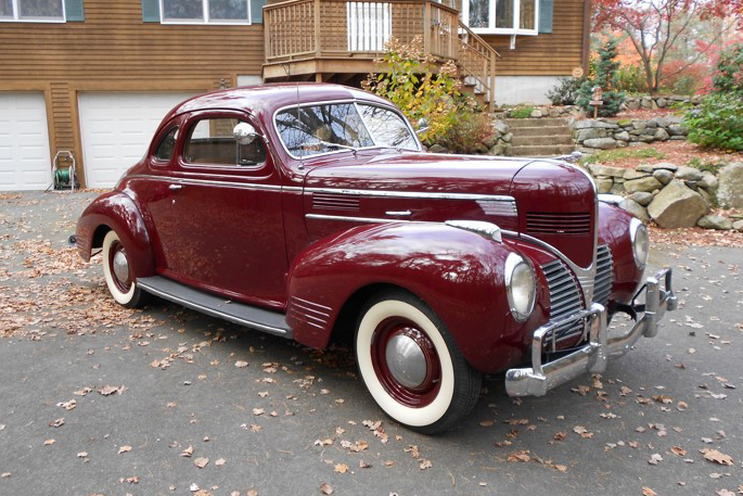 1939 DODGE CLUB COUPE 