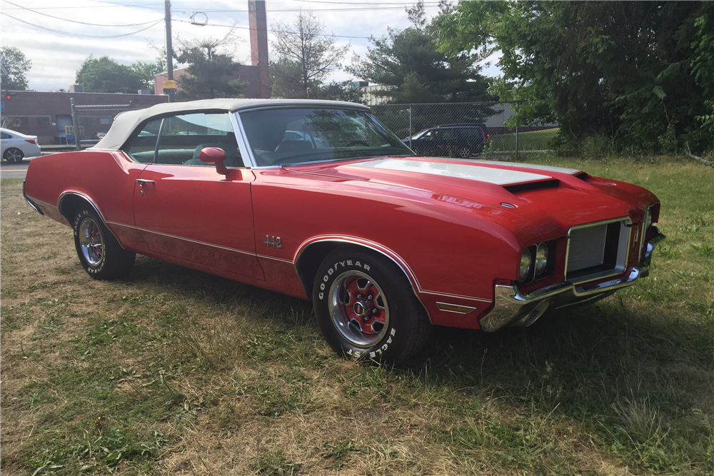 1972 OLDSMOBILE 442 CONVERTIBLE