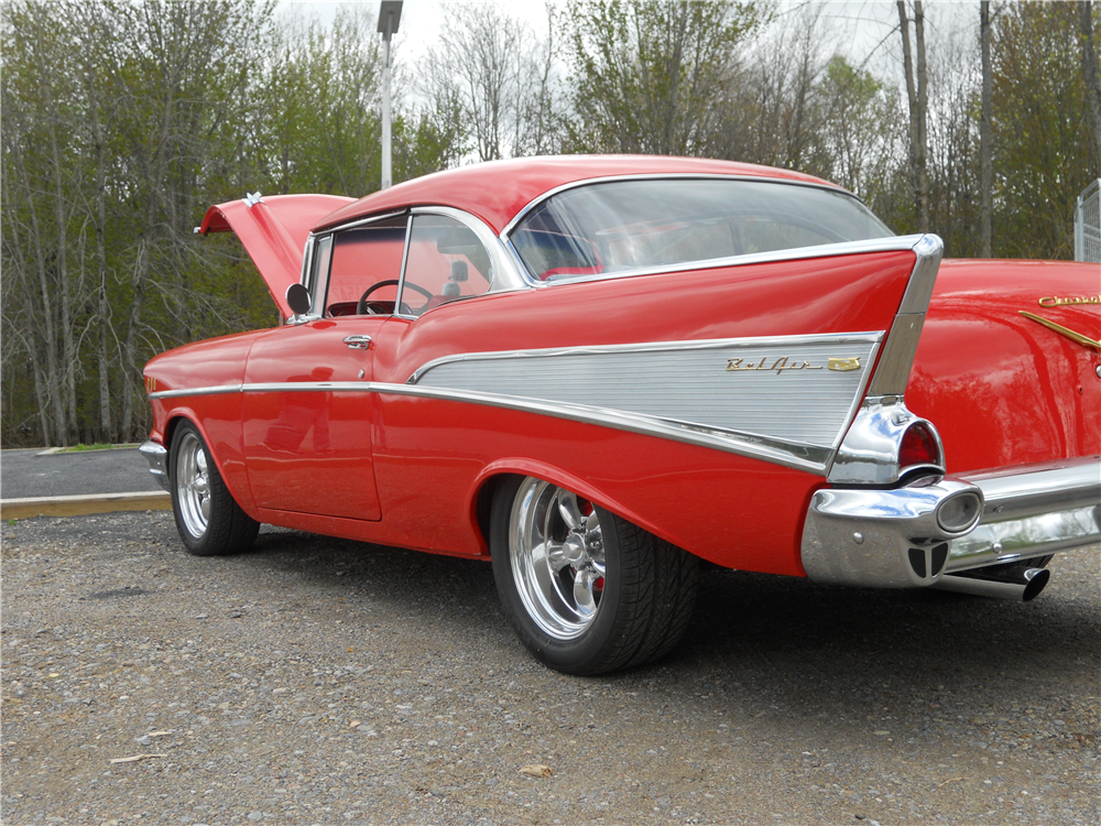 1957 CHEVROLET BEL AIR CUSTOM HARDTOP