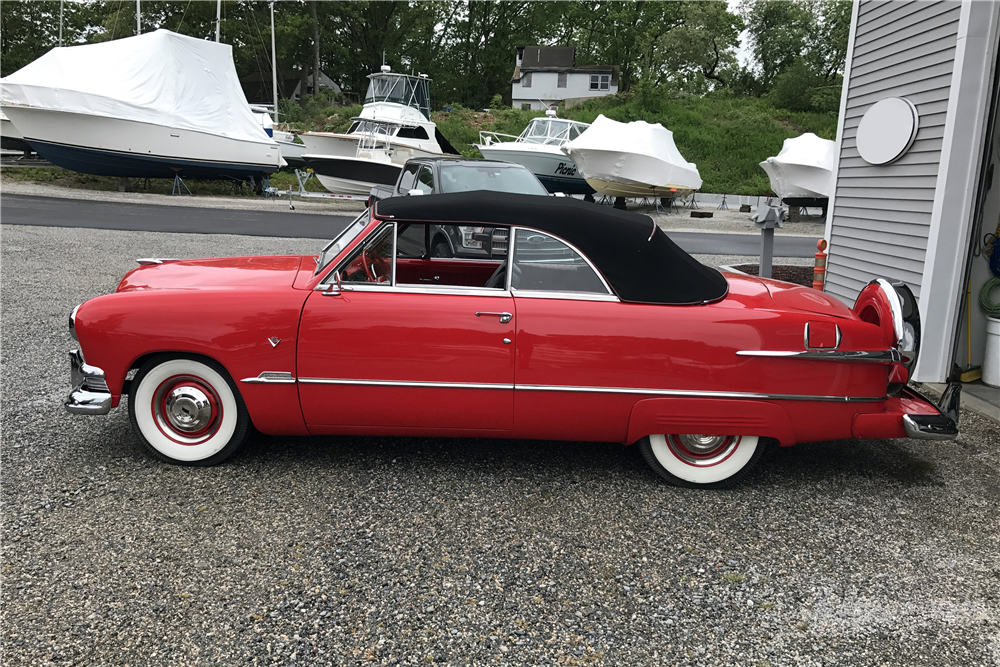 1951 FORD CUSTOM DELUXE CONVERTIBLE