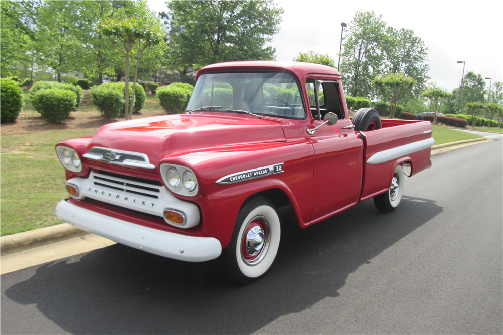 1959 CHEVROLET 3200 APACHE PICKUP