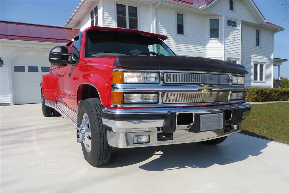 1999 CHEVROLET 3500 LS DUALIE PICKUP