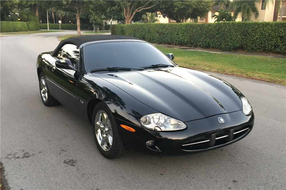 1999 JAGUAR XK8 CONVERTIBLE