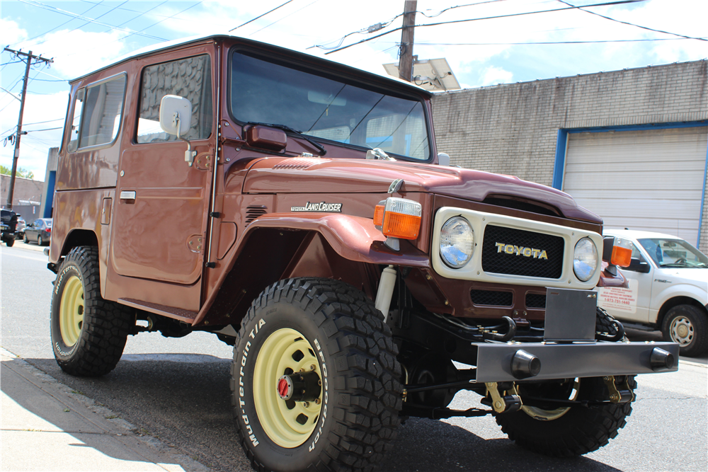 1980 TOYOTA LAND CRUISER FJ40