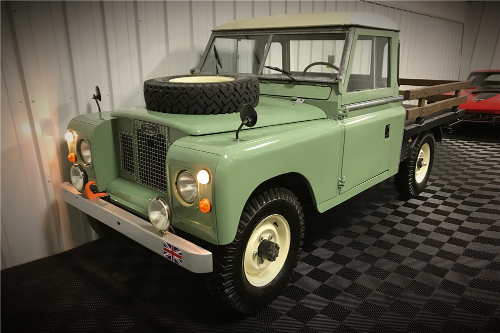 1971 LAND ROVER SERIES IIA PICKUP