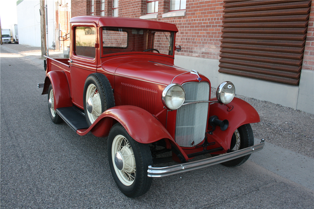 1932 FORD HALF-TON PICKUP