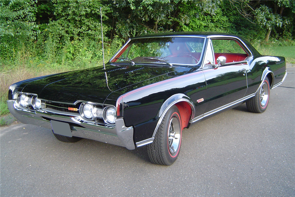 1967 OLDSMOBILE 442 W30 