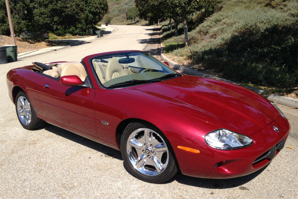 1998 JAGUAR XK8 CONVERTIBLE