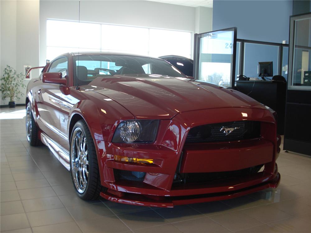 2008 FORD MUSTANG CUSTOM 2 DOOR COUPE