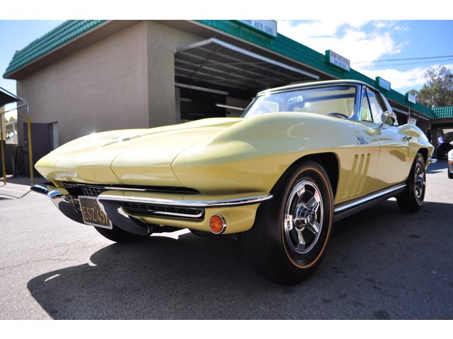 1966 CHEVROLET CORVETTE CONVERTIBLE