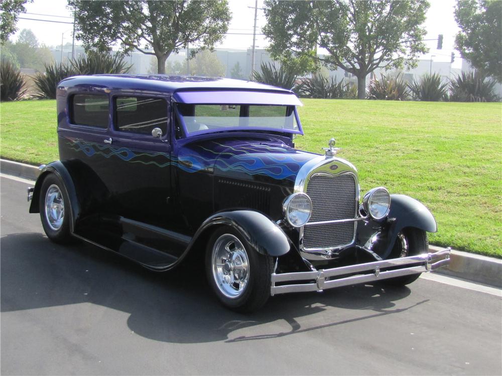 1928 FORD MODEL A CUSTOM 2 DOOR SEDAN