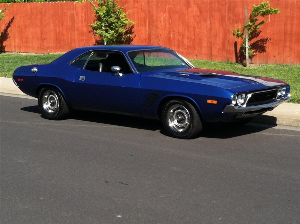 1972 DODGE CHALLENGER R/T CUSTOM 2 DOOR COUPE