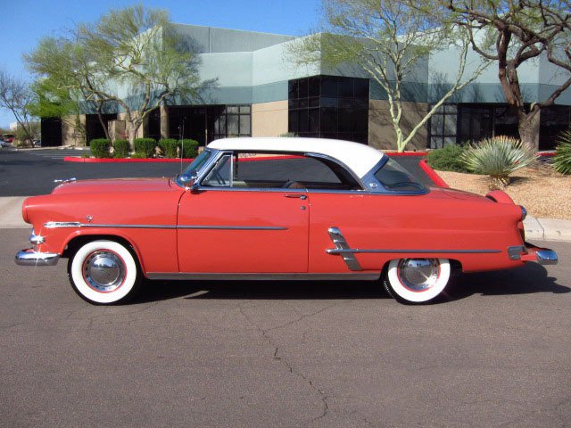 1953 FORD CRESTLINE VICTORIA 2 DOOR HARDTOP