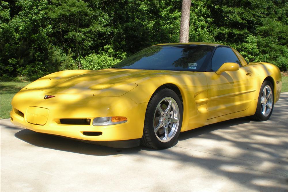 2001 CHEVROLET CORVETTE 2 DOOR COUPE