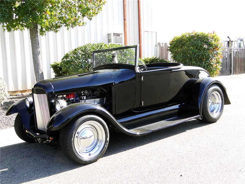 1928 FORD CUSTOM ROADSTER