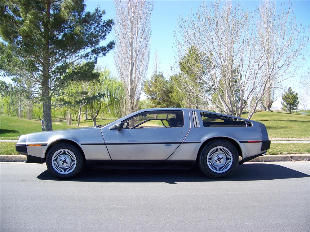 1981 DELOREAN DMC-12 GULLWING